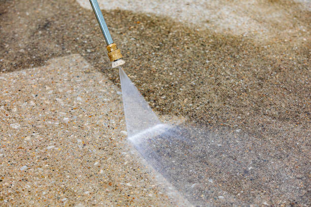 Best Patio and Deck Pressure Washing  in Sumner, WA